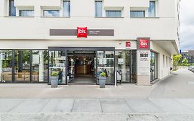 Hotel Ibis Marne La Vallée Val D'europe À